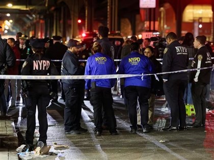 紐約地鐵發生槍擊事件 造成1死5傷