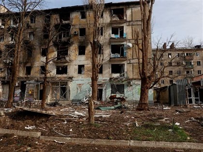 烏東城市阿夫迪夫卡失守 基輔：俄軍企圖往西推進