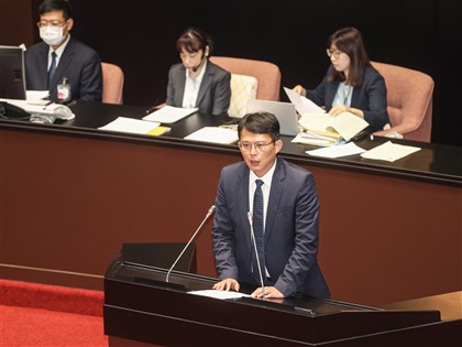 民眾黨提案加開院會邀陳建仁食安報告 韓國瑜裁示擇期協商