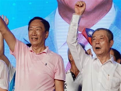 涉郭台銘連署行賄案 屏縣議長周典論遭屏檢起訴