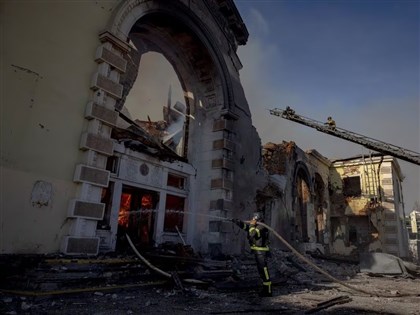 俄羅斯奪阿夫迪夫卡後續推進 夜襲附近城鎮重創火車站