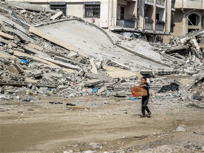 加薩瀕臨饑荒 難民被迫宰馬、吃腐壞玉米與動物飼料