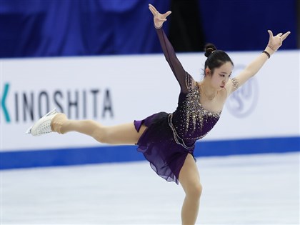 蔡玉鳳晉級花滑世青賽長曲  興奮獲得滿手戰利品