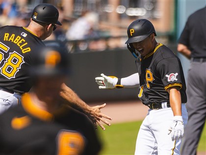 鄭宗哲大聯盟熱身賽開轟 張育成因傷退場