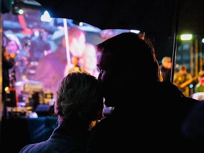 納瓦尼遺孀未出席葬禮 感性影片送最後一程「為26年的幸福謝謝你」