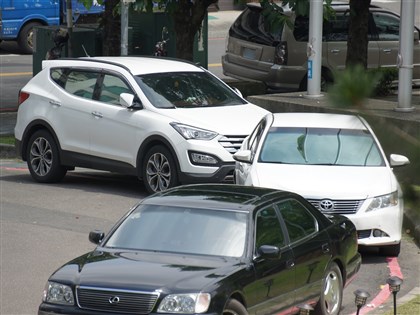 違規微罪擬不記點引爭論 交通部邀民團座談達5共識