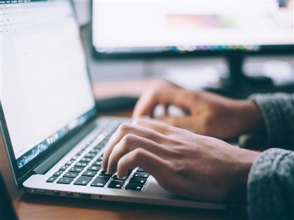 高中學習歷程找代寫代做 教長：將取消錄取資格