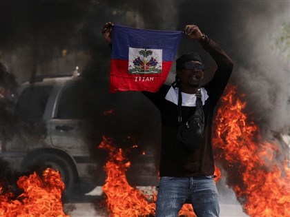 海地幫派夜襲監獄 數千囚犯集體越獄至少十餘死