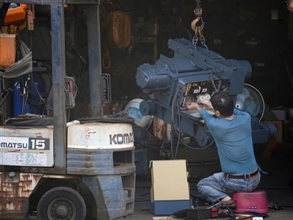 1月製造業景氣燈號大躍進 亮近2年半首顆黃紅燈