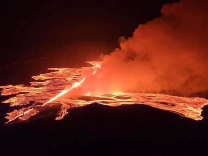 冰島火山自12月以來第4度噴發 首都機場維持開放
