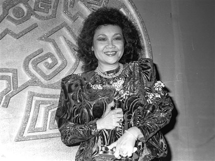 開箱老照片》追憶群星會推手慎芝