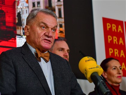 捷克百日咳病例創61年新高 布拉格市長未戴口罩挨轟