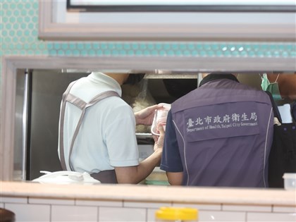 寶林茶室食物中毒案 桃園副市長王明鉅籲查醬料：個案曾說很苦