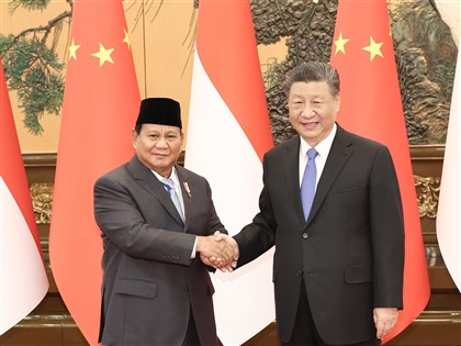 普拉伯沃就任前受邀訪中 學者：中國拉攏印尼不尋常