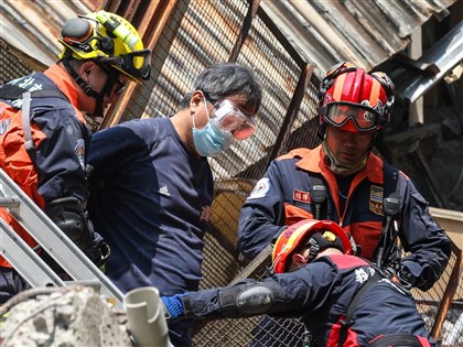 花蓮地震釀中和倉庫坍塌 結構技師：新北男躲安全角落幸運獲救