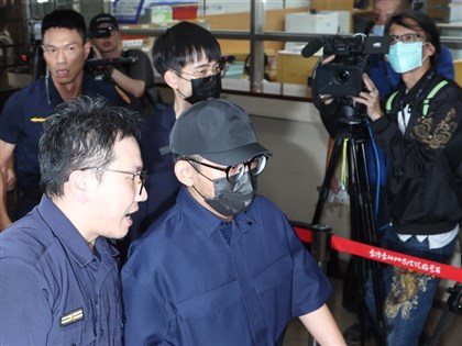 不再與黃子佼合作、下架舊活動影片 衛福部：對兒少性剝削零容忍