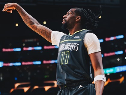 NBA灰狼重返西區龍頭 湖人吞敗晉級季後賽難度增加[影]