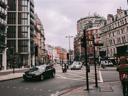 英國官方數據：2023年溫室氣體排放下降5.4%