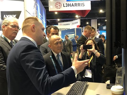 海軍司令赴美海空年會：雙邊協同作戰能力與時俱進