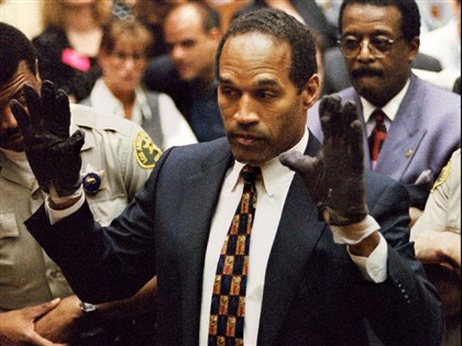 NFL前球星OJ辛普森76歲癌逝 殺妻案躲牢獄之災、搶劫綁架被關9年