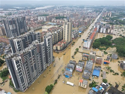 中國廣東豪雨4死10失蹤 全省11萬人撤離
