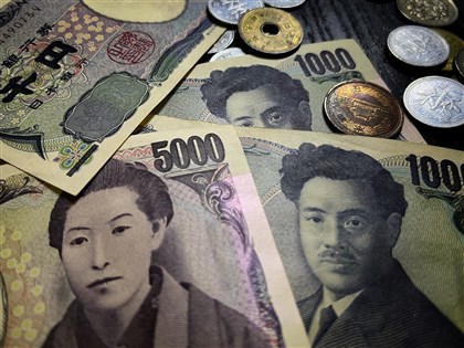 日銀維持利率不變 日圓兌美元創34年新低