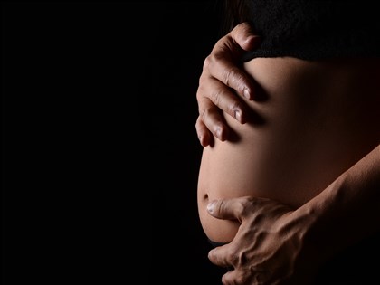 2共和黨人跑票 亞利桑那州參議會同意廢除墮胎禁令