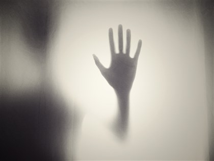 外交官呂志堅頻性騷擁抱女下屬 監察院通過彈劾