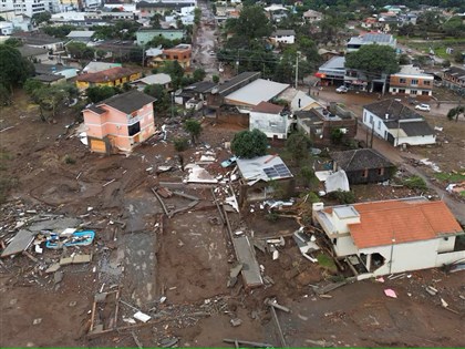 巴西南部洪患土石流災情 增至56死67失蹤