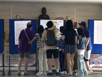 國中會考寫作測驗生活化 探究廣告新聞標題吸睛原因