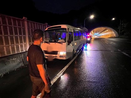 康橋國際學校2度校車隧道事故 新北不排除處停招