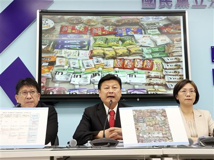 國民黨民眾黨批賴總統帶頭散布假訊息 質疑綠轉移修法焦點