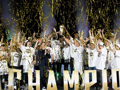 T1卡森斯率雲豹奪冠 連3季總冠軍賽都一面倒