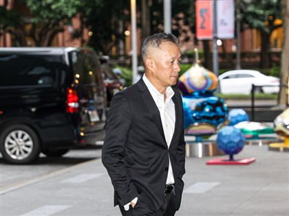 英特爾晚宴前先閉門會議 鴻海緯創仁寶高層均現身