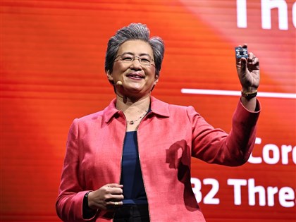 超微MI325X亮相 蘇姿丰：運算力比輝達H200快3成