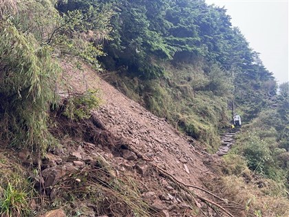 玉山主峰線步道坍方暫停入園  視修復狀況開放