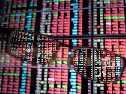 台積電衝894元新天價 台股勁揚458點登21943點新高