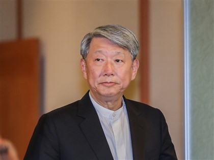 卓榮泰宴請綠委 郭智輝提核三延役遭質疑場面尷尬