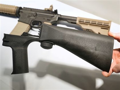 美最高法院撤銷川普任內撞火槍托禁令 大法官意識形態涇渭分明