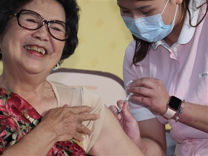 XBB疫苗第2劑誰可以打？要預約嗎？台北新北接種地點這裡查