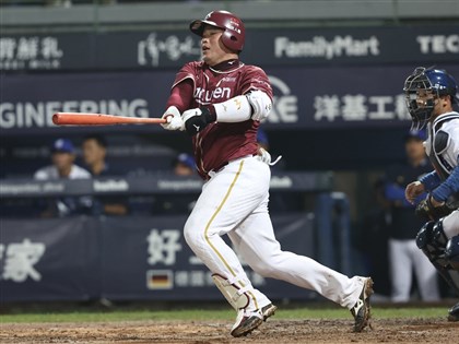 林泓育達生涯千打點紀錄 桃猿凍結獅隊魔術數字[影]