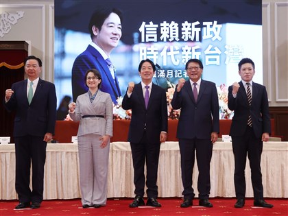 賴總統就職滿月 宣布領軍氣候、健康、防衛委員會