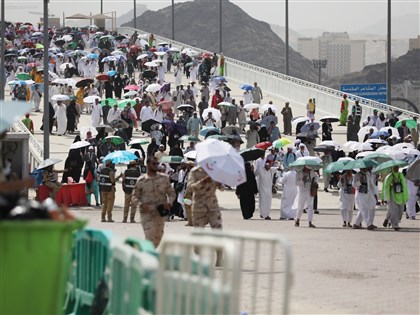 麥加朝聖遇高溫逾900死上千人失蹤 家屬急尋親人下落[影]
