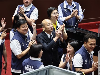 立院職權行使法覆議案 藍白挾人數優勢否決