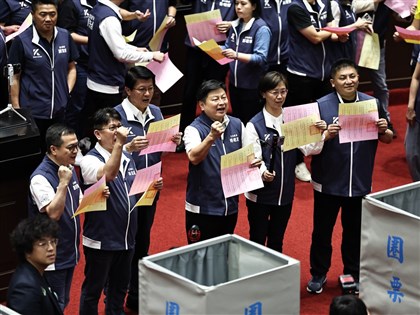 國會職權修法覆議案未通過 府：總統收到咨文後審慎評估釋憲