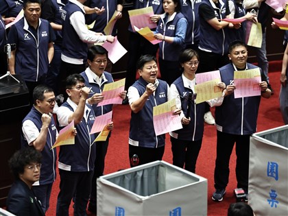 國會職權修法覆議案立院投票表決 結果預計中午出爐