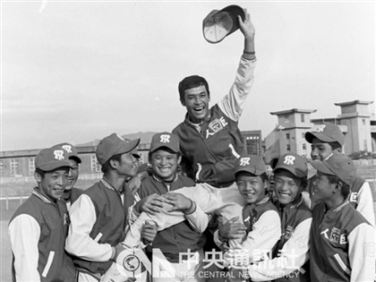 開箱老照片》台南巨人少棒隊超級投手黃清輝