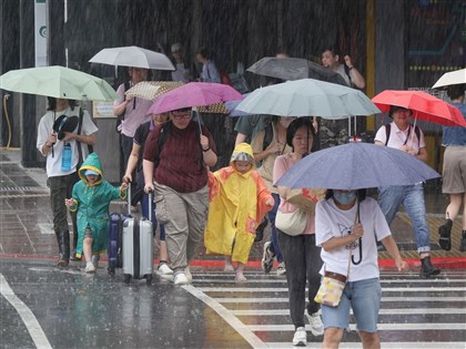 今年梅雨僅平均值6成 氣象署估7至9月氣溫偏高至正常