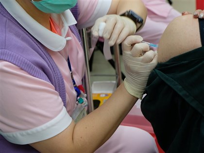 COVID-19疫苗10月與流感開打 疾管署將購550萬劑