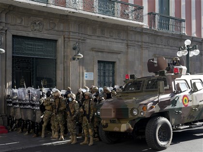 玻利維亞將領企圖政變被捕 檢方展開刑事調查